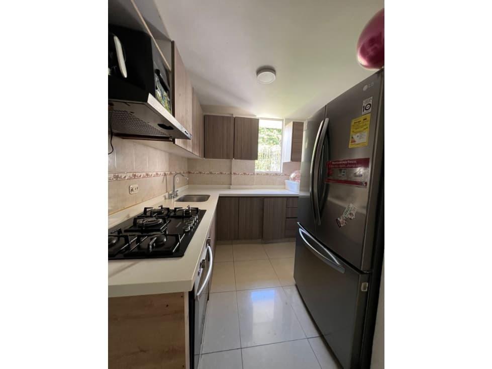 SE VENDE CASA EN LA AVENIDA CENTENARIO — foto 3