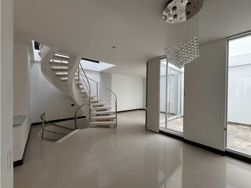 SE VENDE CASA EN PINARES — foto 2