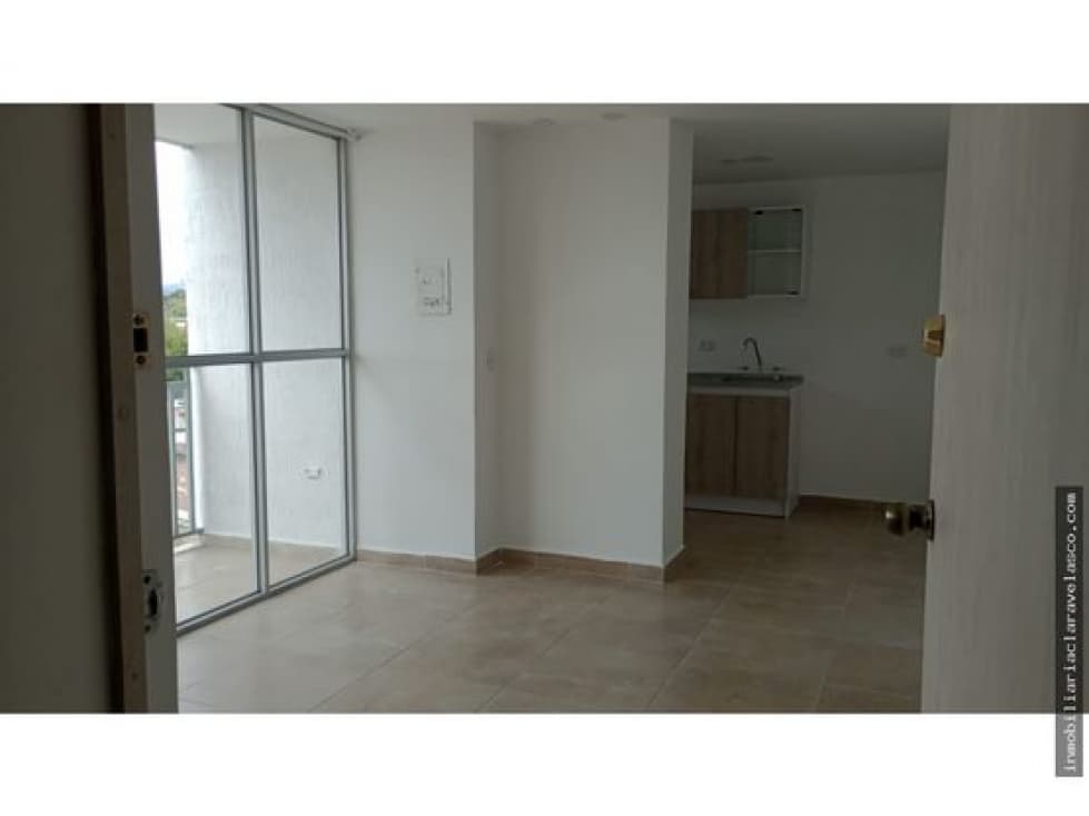SE ARRIENDA APARTAMENTO SECTOR SUR — foto 3