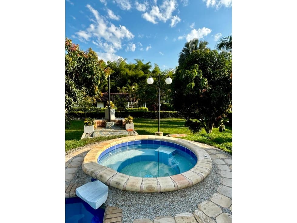 SE VENDE CASA CAMPESTRE CERCA A LA TEBAIDA — foto 2