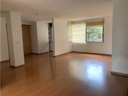 SE VENDE APARTAMENTO EN EL NORTE