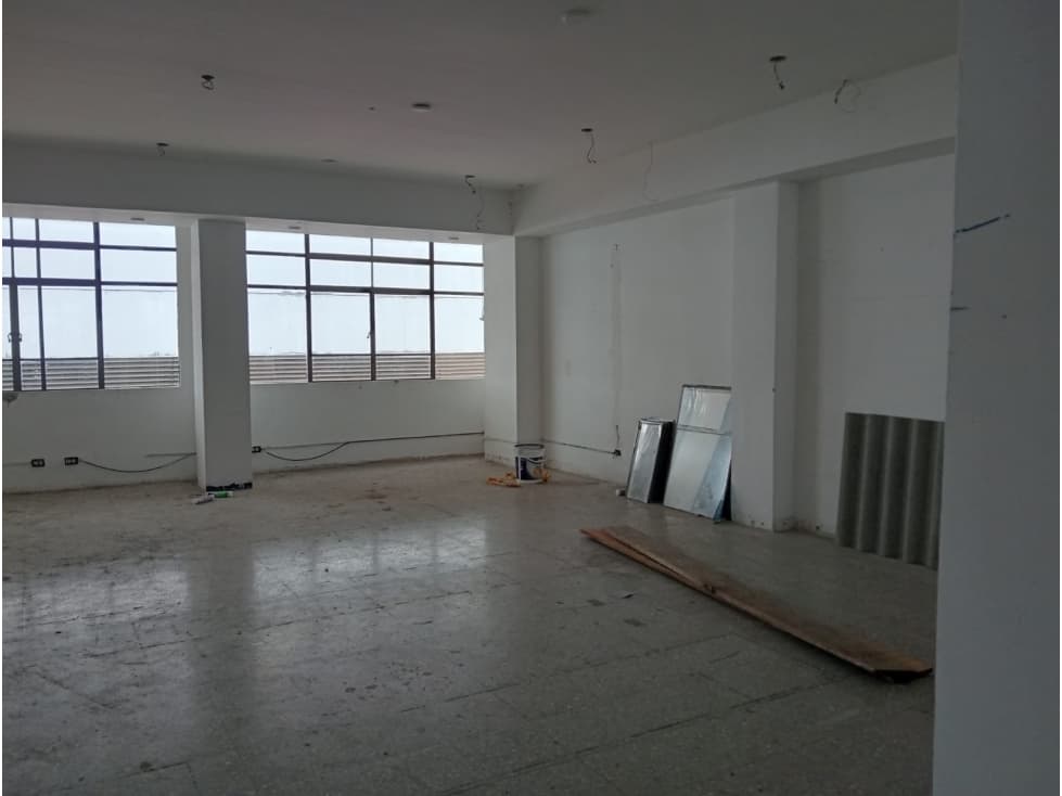 SE ARRIENDA LOCAL EN EL CENTRO DE ARMENIA — foto 3