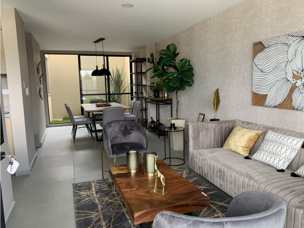 SE VENDE CASA CERCA A LA TEBAIDA — foto 1