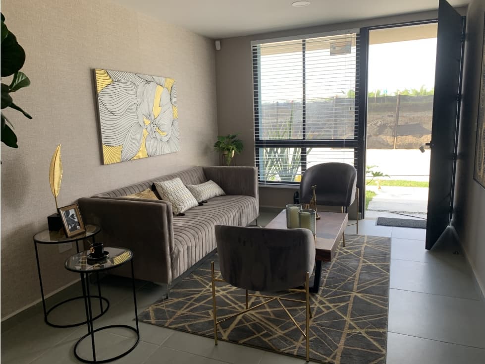 SE VENDE CASA CERCA A LA TEBAIDA — foto 2