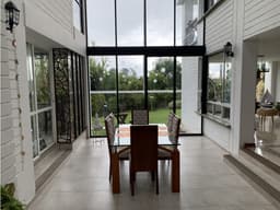 SE VENDR CASA ENTRE ATMENIA Y CIRCASIA