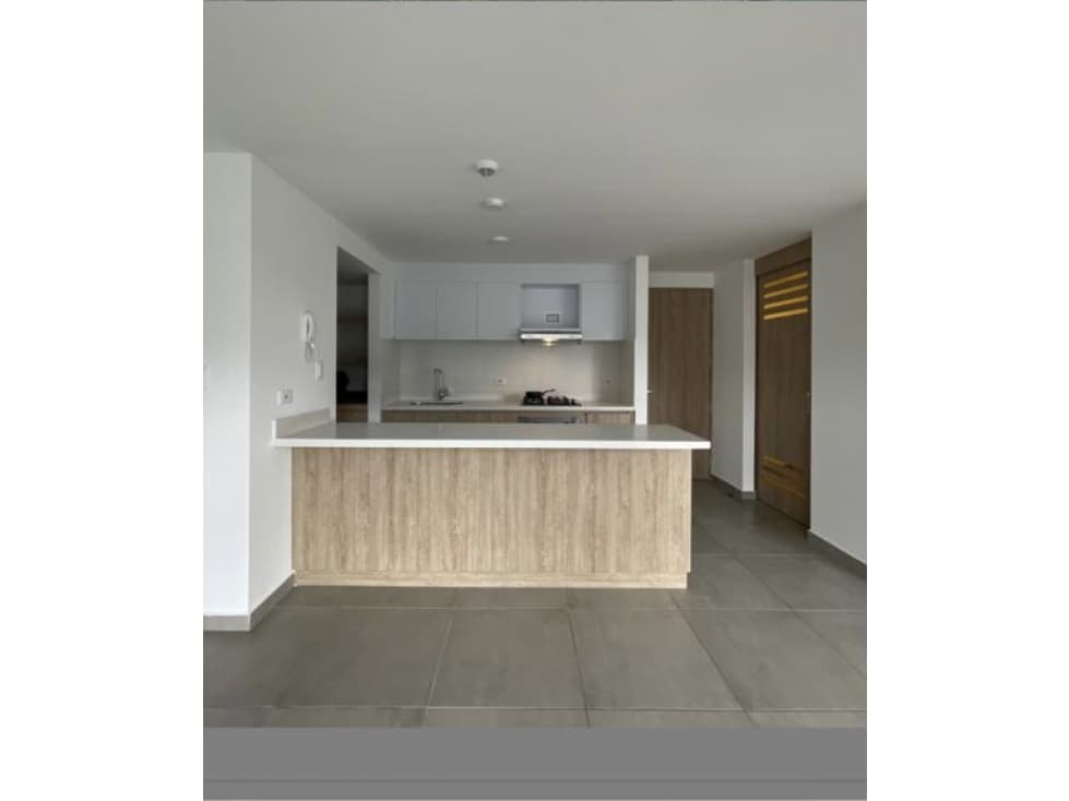 SE VENDE APARTAMENTO EN LA AVENIDA CENTENARIO — foto 3