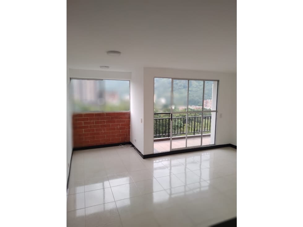 VENTA DE APARTAMENTO EN ITAGUI- SURAMERICA RANGO 4 — foto 3
