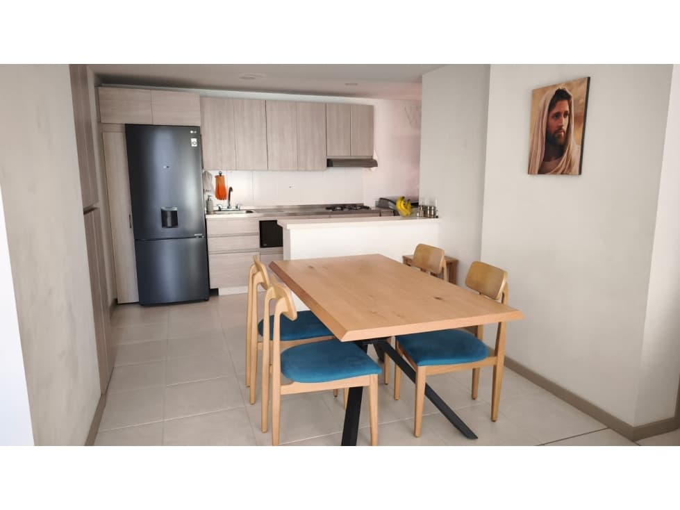 VENTA DE APARTAMENTO EN ENVIGADO CERCA DE EL HMUA RANGO 6 — foto 1