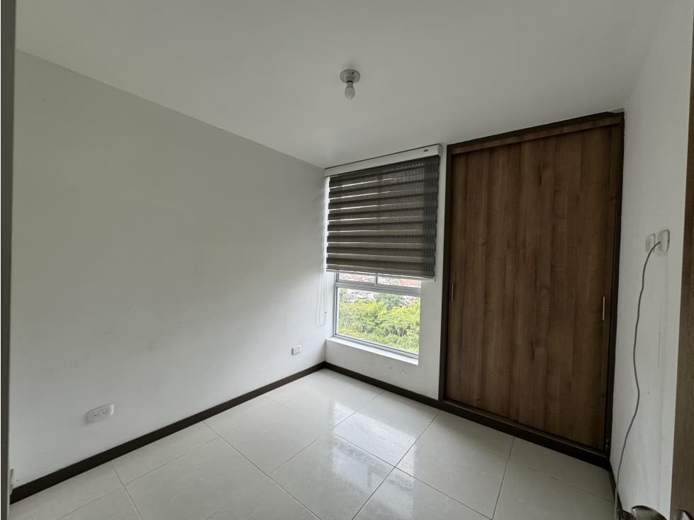 SE VENDE HERMOSO APARTAMENTO EN DOSQUEBRADAS — foto 4