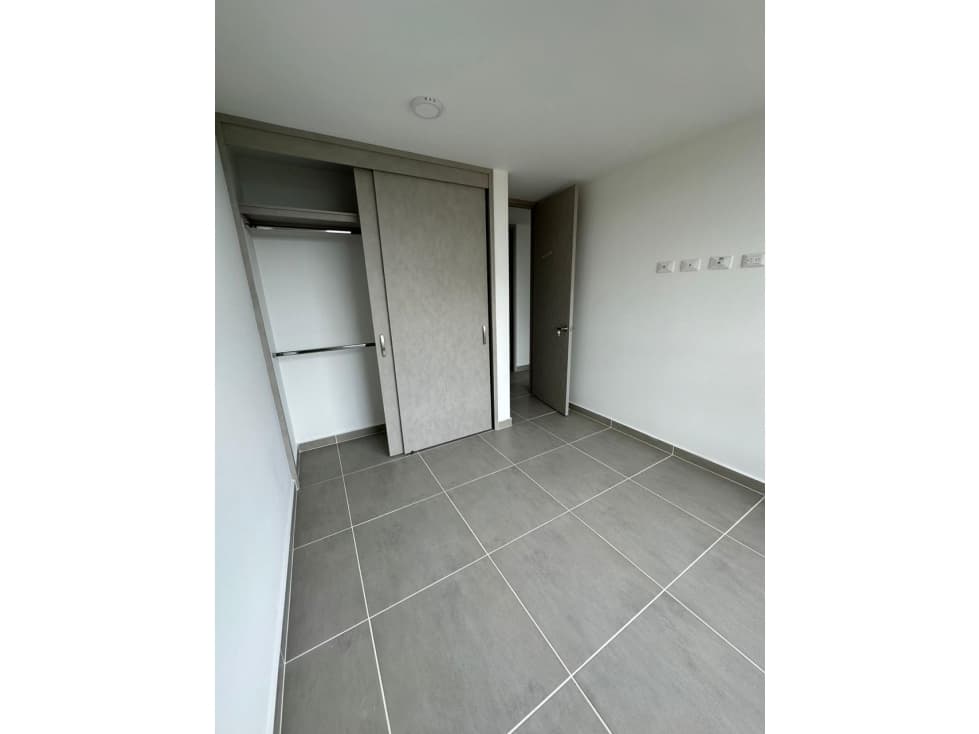 SE VENDE APARTAMENTO EN VIVARIUM — foto 4