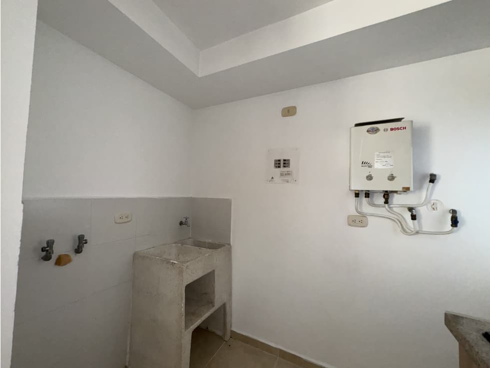 SE VENDE APARTAMENTO EN LA AVENIDA SUR — foto 5