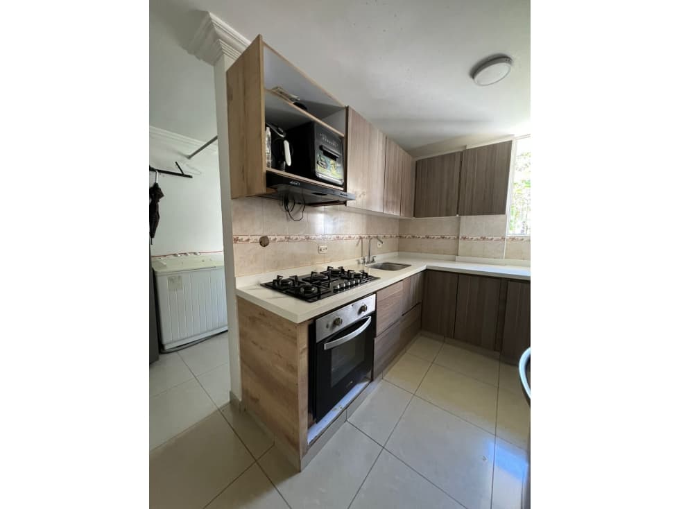 SE VENDE CASA EN LA AVENIDA CENTENARIO — foto 1