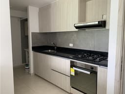 SE VENDE APARTAMENTO EN LA AVENIDA CENTENARIO