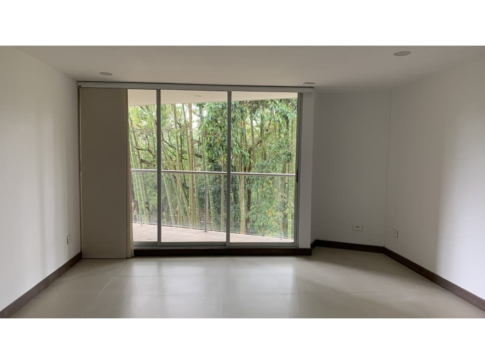 VENDE APARTAMENTO EN LA AVENIDA CENTENARIO — foto 2