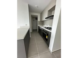 SE VENDE APARTAMENTO EN LA AVENIDA CENTENARIO