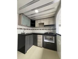 SE VENDE CASA EN EL BARRIO PINARES