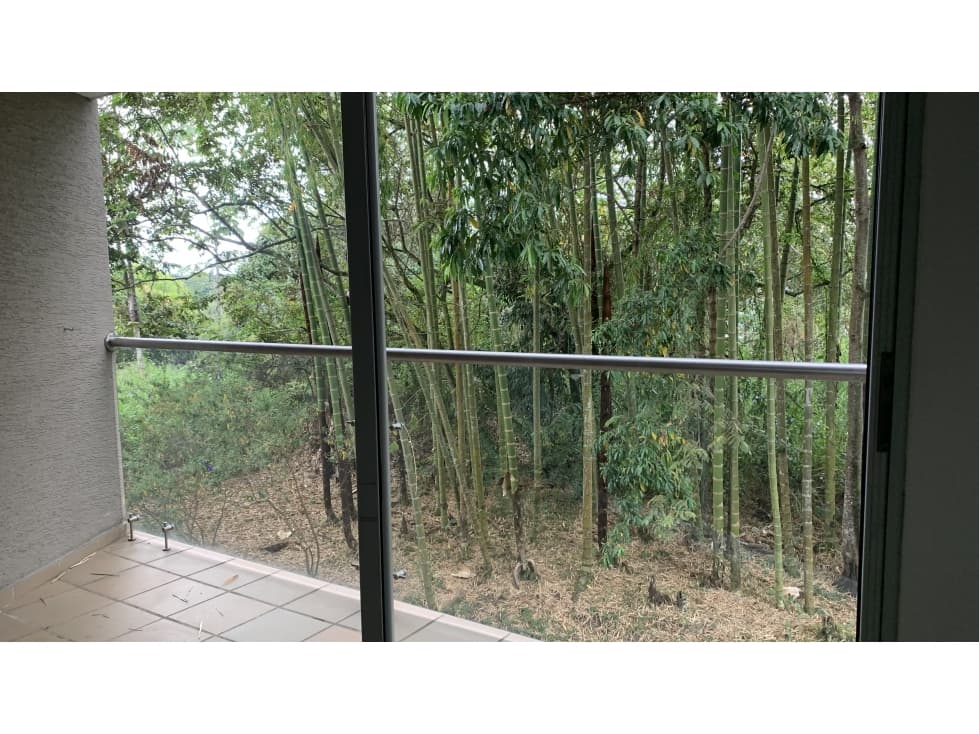 VENDE APARTAMENTO EN LA AVENIDA CENTENARIO — foto 3