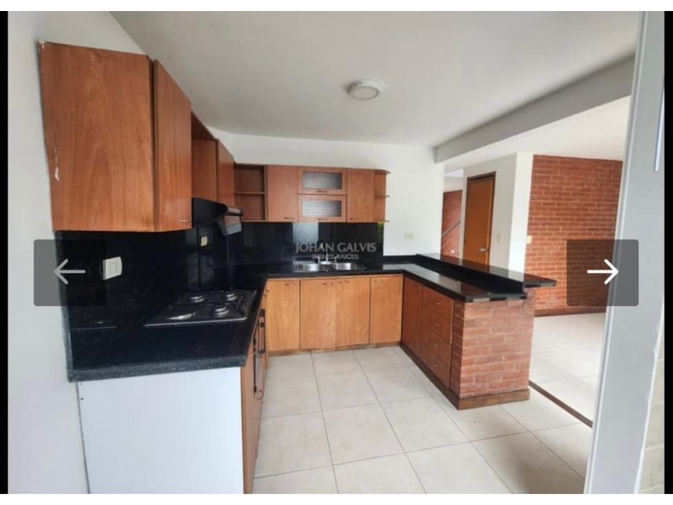 SE VENDE CASA EN LA AVENIDA 19 — foto 1