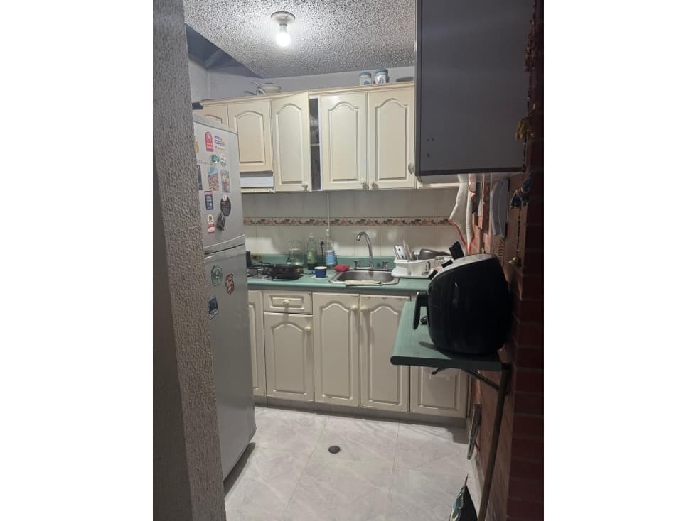 SE VENDE CASA EN LA AVENIDA 19 — foto 3
