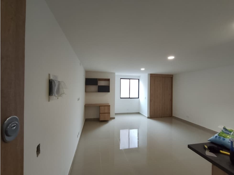 VENDO LOFT MULTIPROPOSITO LAURELES — foto 4