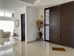 VENDO CASA LOTE EN CONDONOMIO VIA PICALEÑA