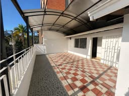Arriendo Casa- Local en Arriendo en Estadio