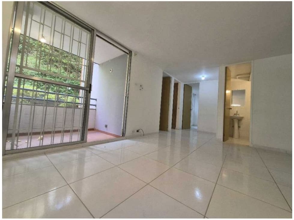 Apartamento en Venta en Madera en Bello — foto 3