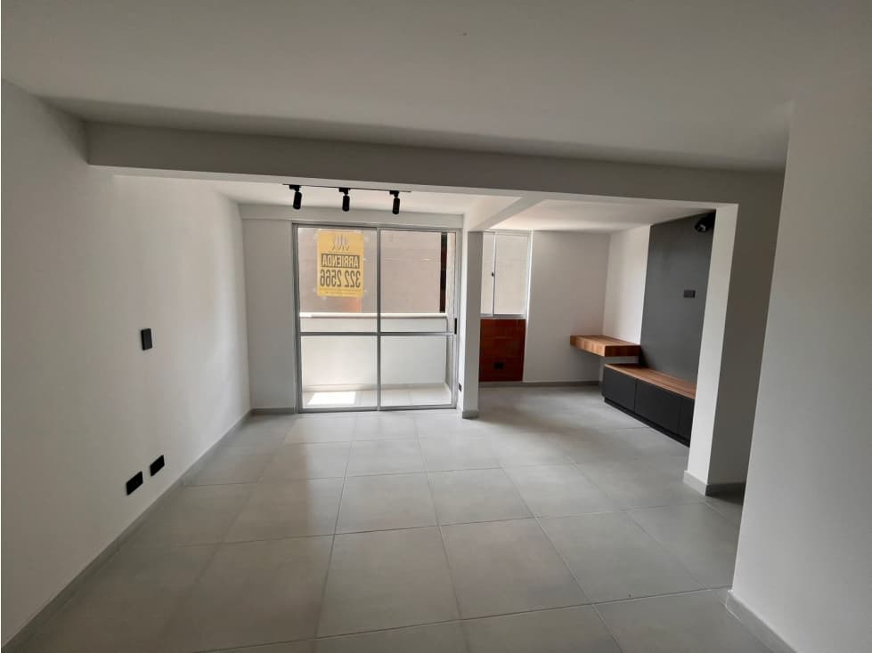 Apartamento en Arriendo en Bello — foto 1