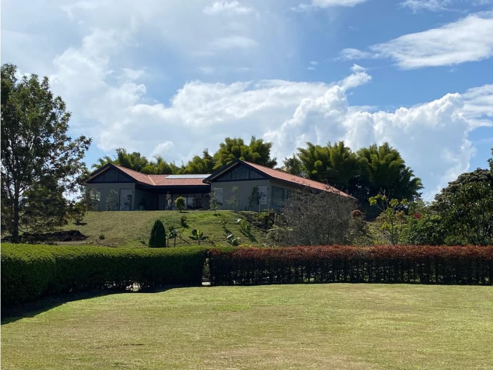 CASA MODERNA EN PARCELACION, EN RIONEGRO — foto 1