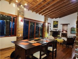VENTA CALIDA Y AMPLIA CASA CAMPESTRE EN EL RETIRO