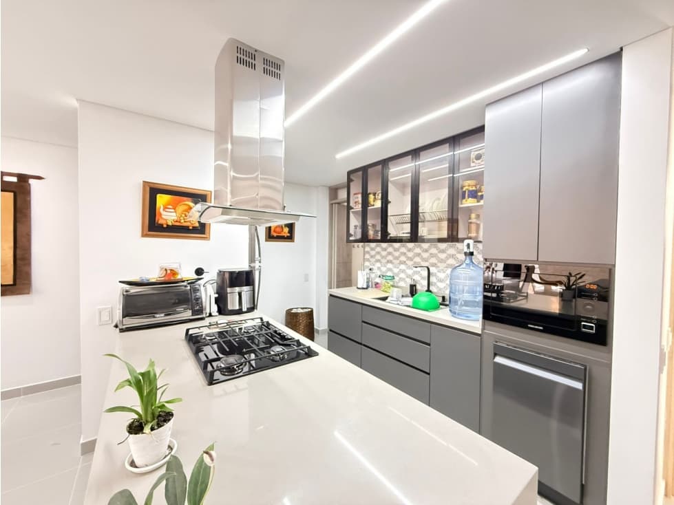 VENTA DE CASA EN UNIDAD CERRADA LLANOGRANDE  — foto 1