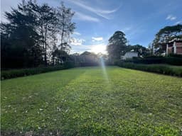VENTA DE LOTE EN UNIDAD CERRADA EN LLANOGRANDE 