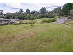 LOTE EN PARCELACIÓN ALTO DE PALMAS
