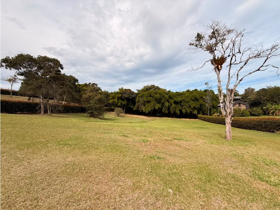 VENTA DE LOTE SECTOR CLUB LLANOGRANDE  — foto 2