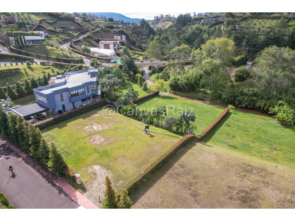 LOTE EN PARCELACION EN EL RETIRO — foto 1