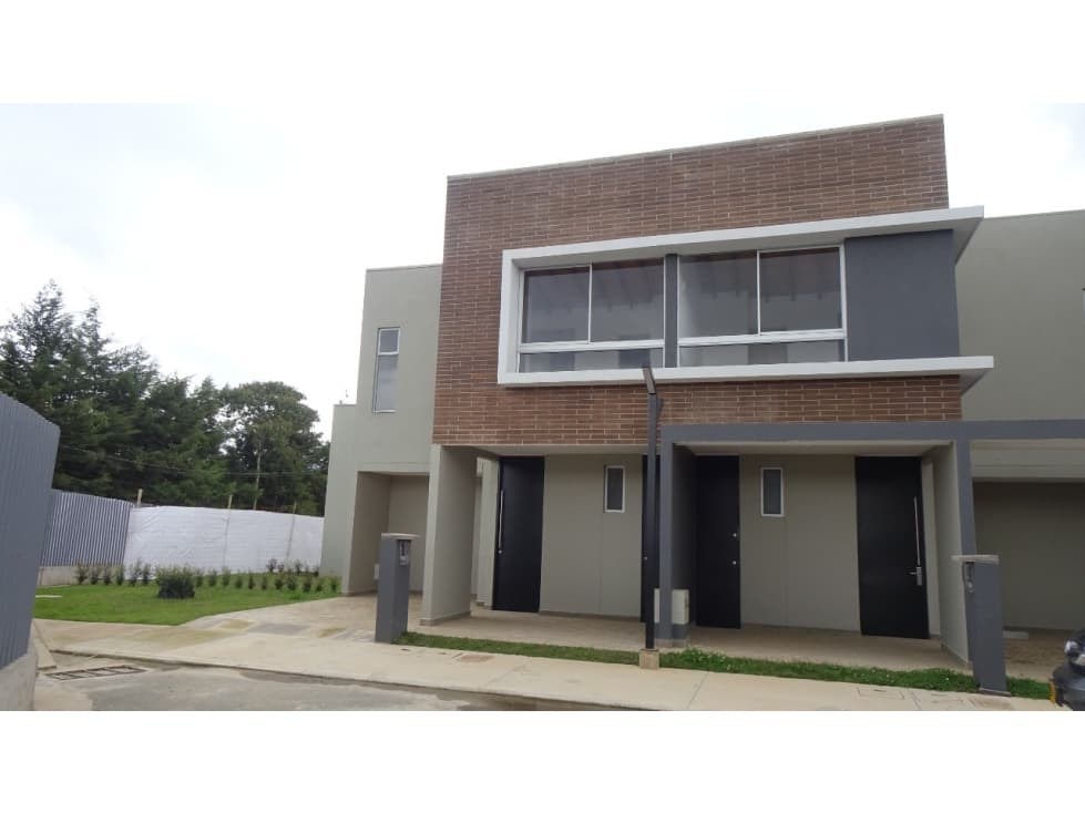 Venta de Casa Unifamiliar en La Ceja — foto 1