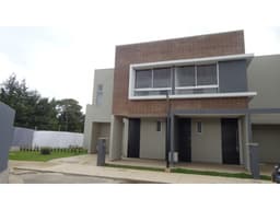 Venta de Casa Unifamiliar en La Ceja