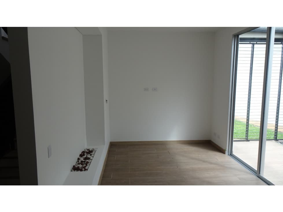 Venta de Casa Unifamiliar en La Ceja — foto 2