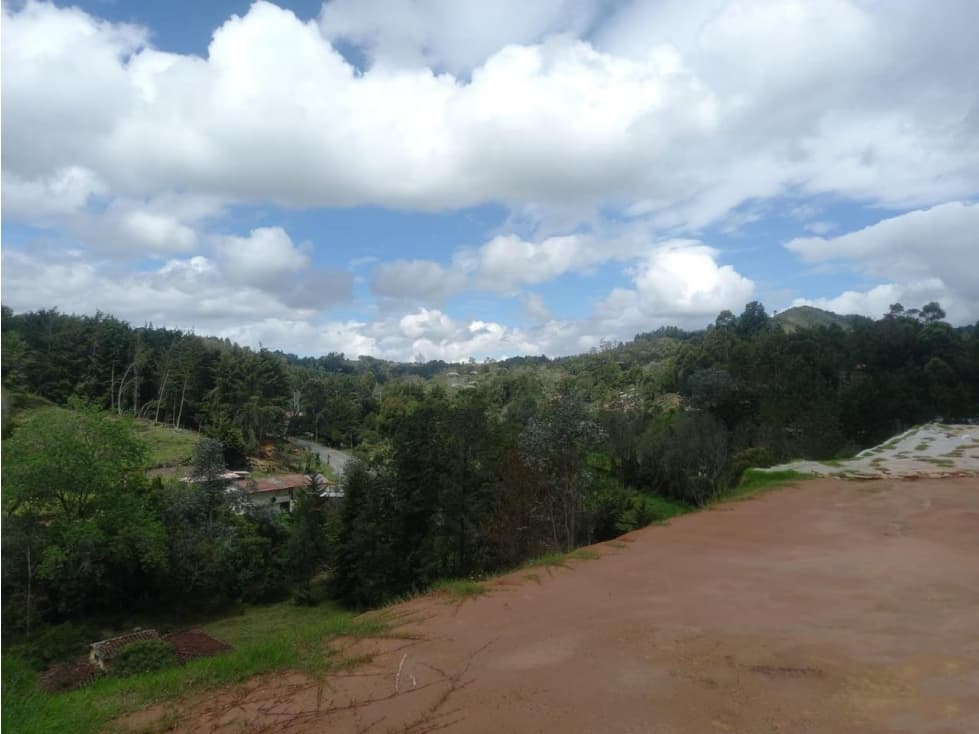 VENTA DE LOTE INDPENDIENTE VEREDA EL CHUSCAL — foto 3