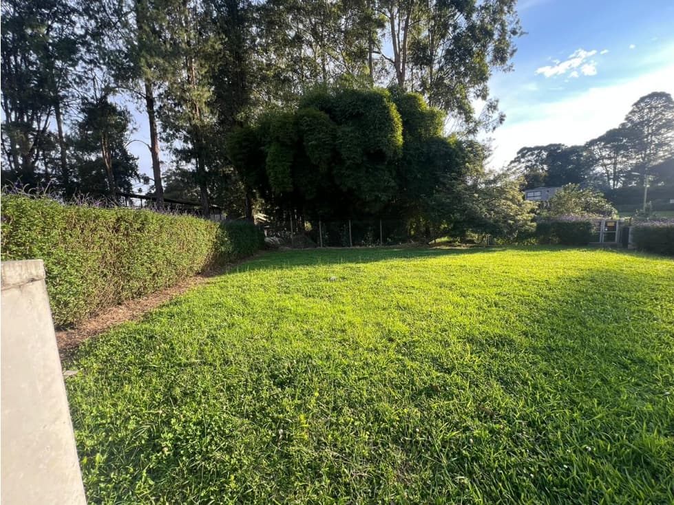 VENTA DE LOTE EN UNIDAD CERRADA EN LLANOGRANDE  — foto 1