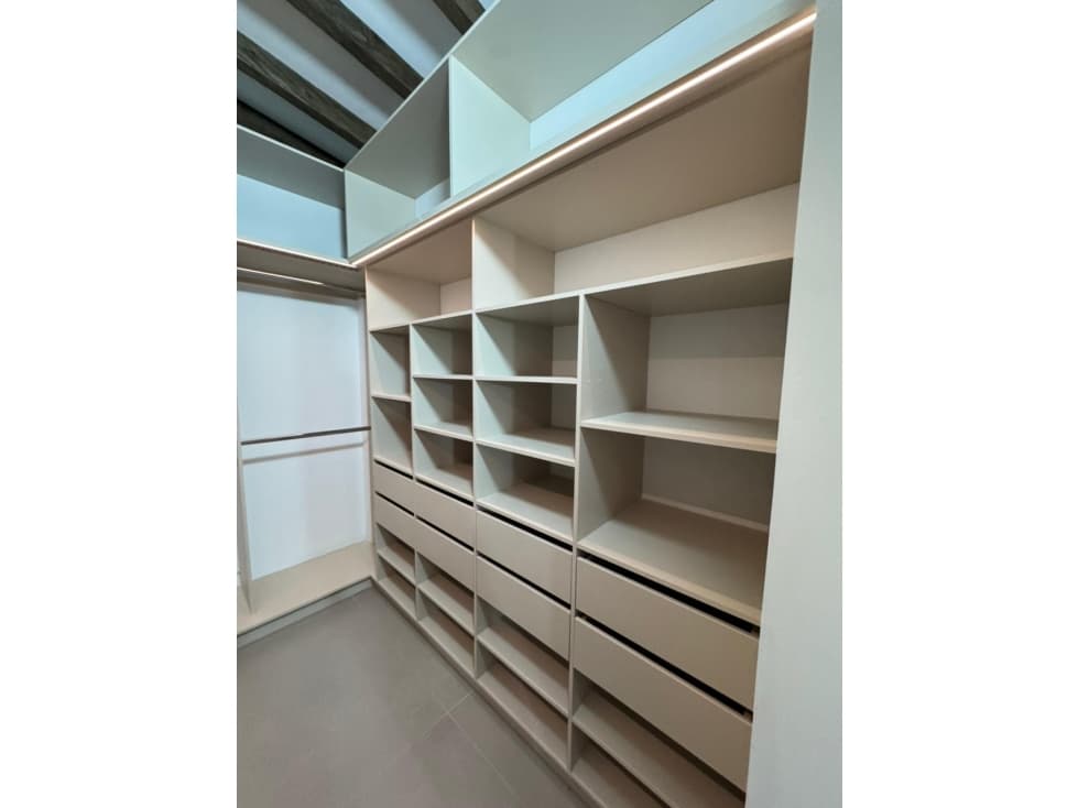 CASA EN UNIDAD CERRADA EN LLANOGRANDE — foto 3