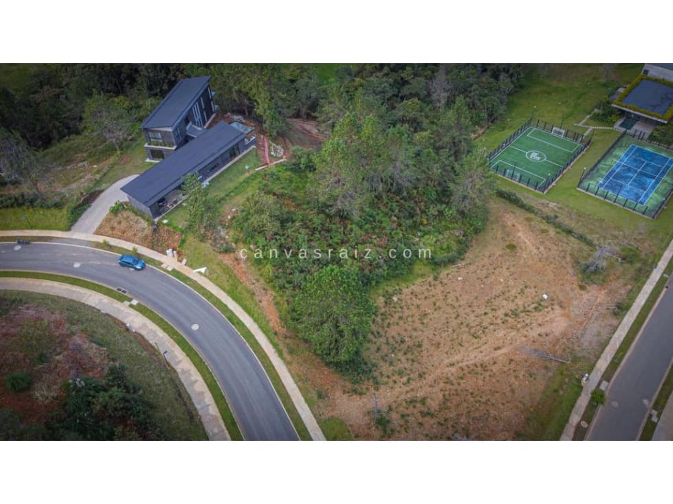 Lote en Parcelación Loma del Escobero — foto 4