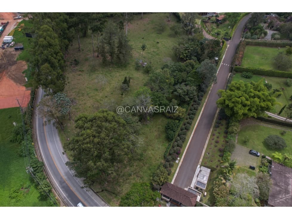 Lote independiente de Uso mixto en Llanogrande — foto 4