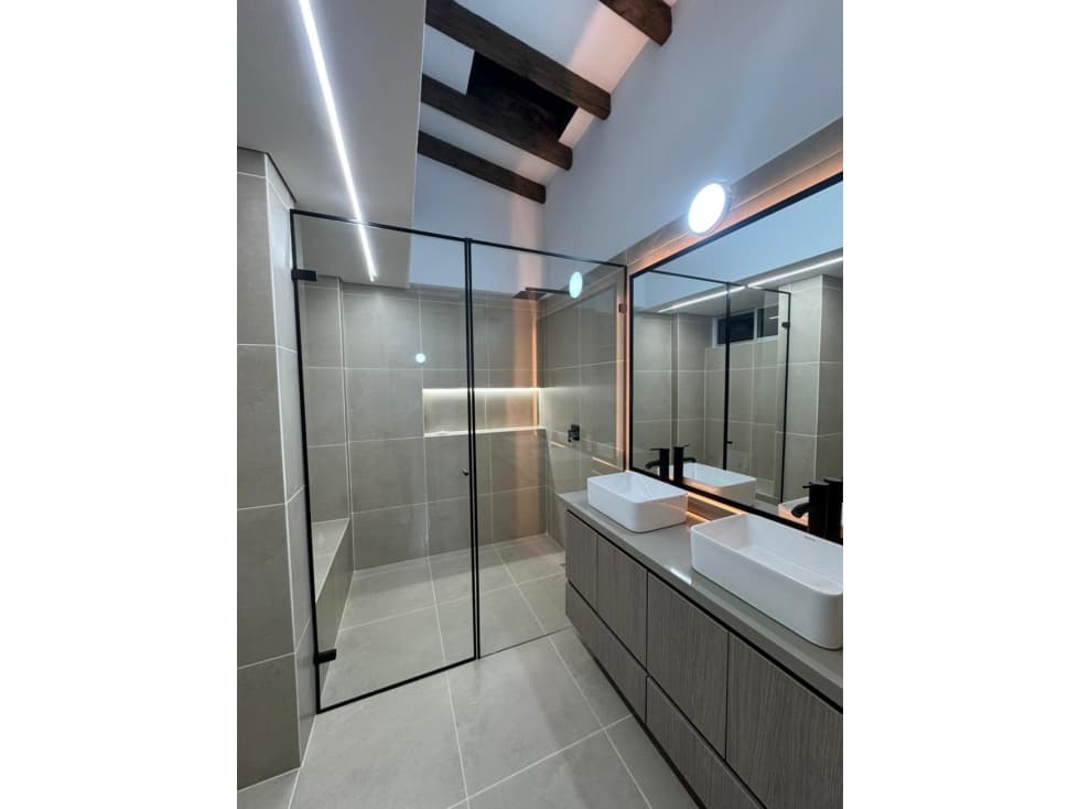 CASA EN UNIDAD CERRADA EN LLANOGRANDE — foto 4