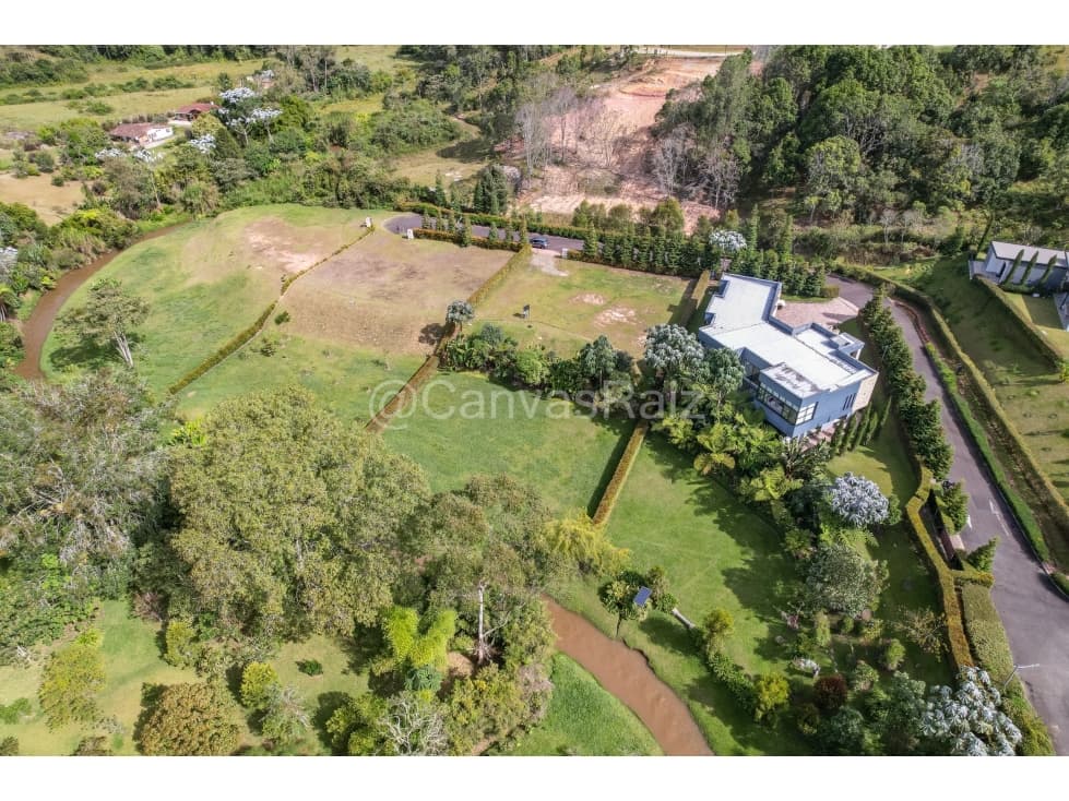 LOTE EN PARCELACION EN EL RETIRO — foto 4
