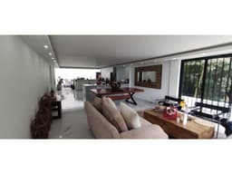 CASA EN UNIDAD CERRADA EN LLANOGRANDE