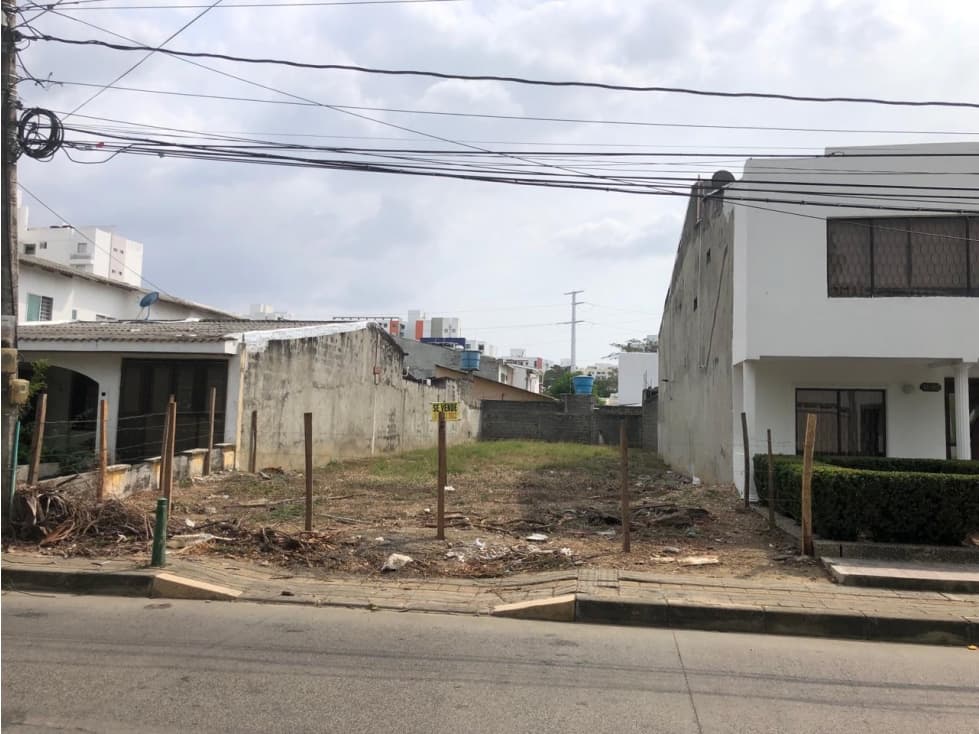 SE VENDE LOTE BARRIO LA CASTELLANA — foto 1