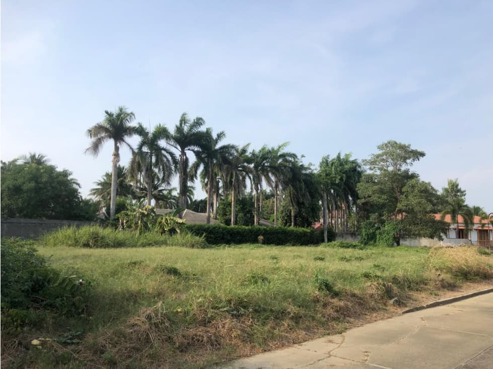 LOTE EN VENTA/URB CANTABRIA — foto 6