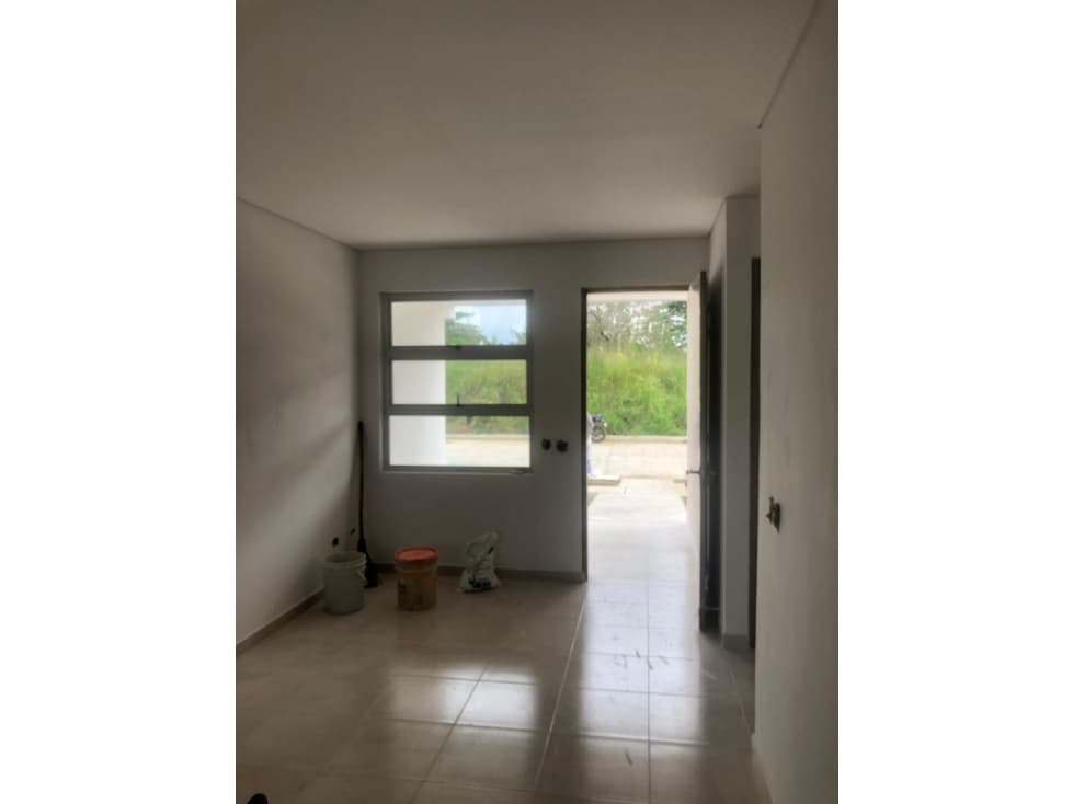 CASA DISPONIBLE EN VENTA URB. ALBORAYA — foto 3