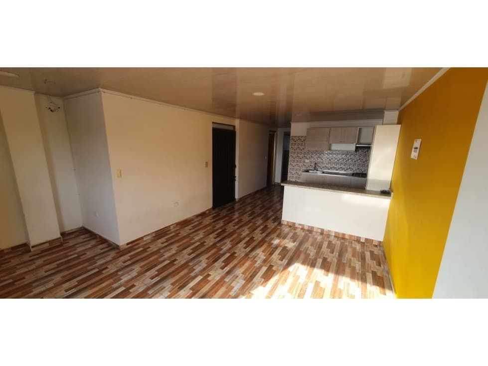 VENTA CASA TRIFAMILIAR - SECTOR LA VIRGINIA — foto 1